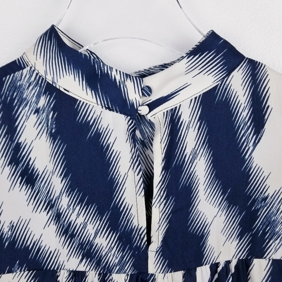 NWOT Maison d'Amelie Navy & Ivory Blouse size Medium - Picture 5 of 10